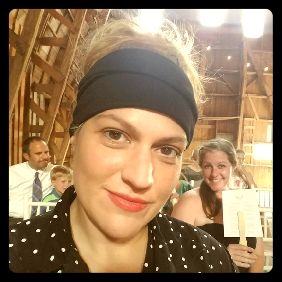 Meet your Posher, Janet - Picture 1 of 1